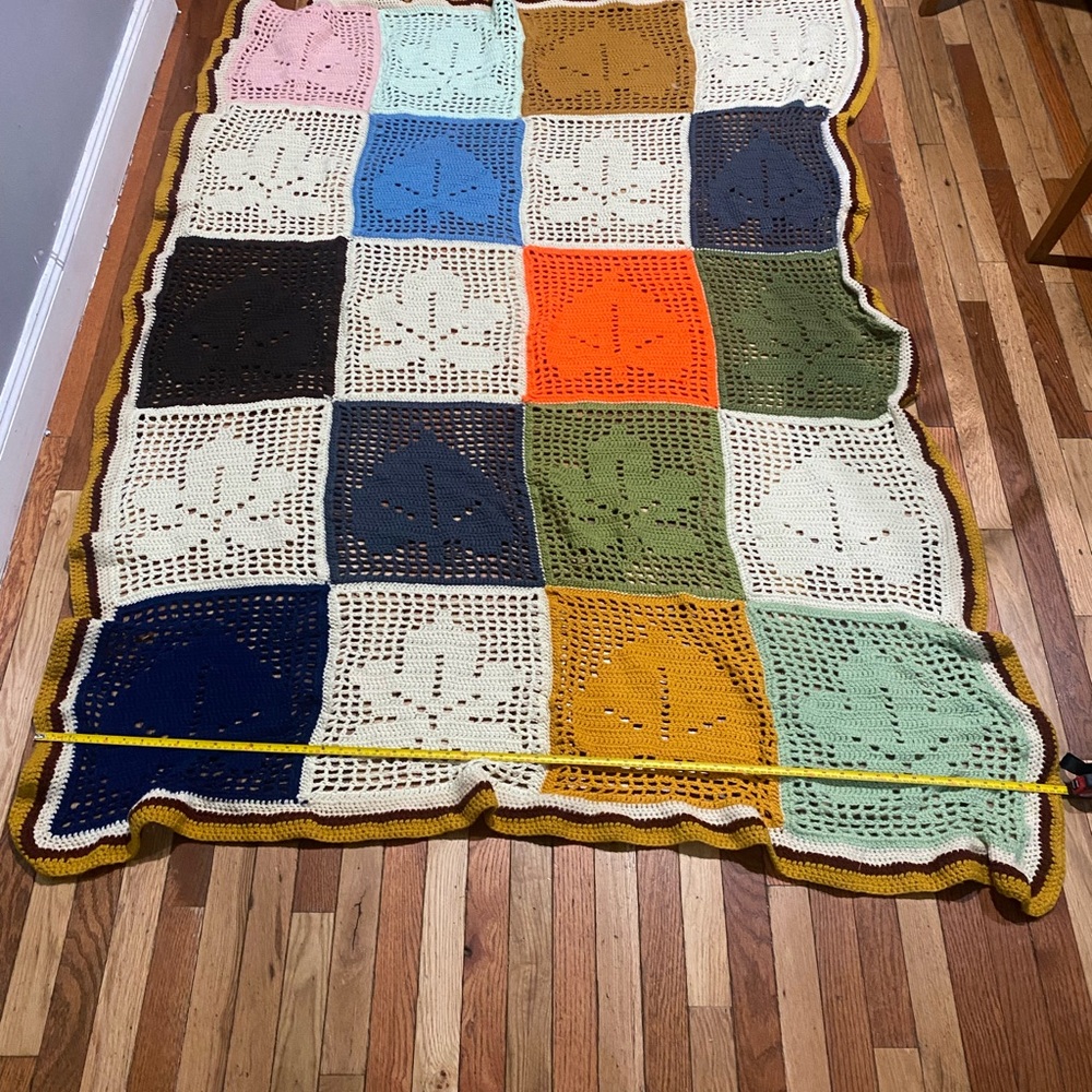 Handmade Vintage LeafMulticolor Crochet Throw Blanket Cream, Navy, Olive, Orange